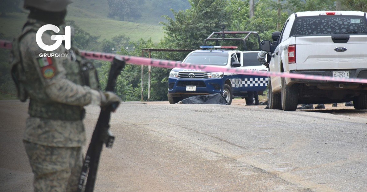 Ataque en San Juan Evangelista deja dos policías muertos y uno herido